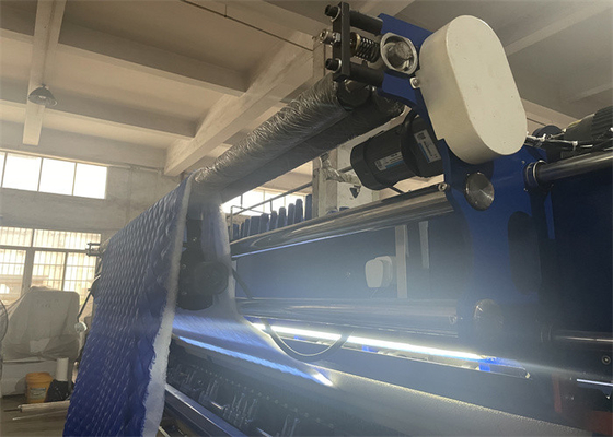 3 βελόνες αυτόματη ταχύτητα Quilting Machine 500 - 1400 Rpm για ταπετσαρία